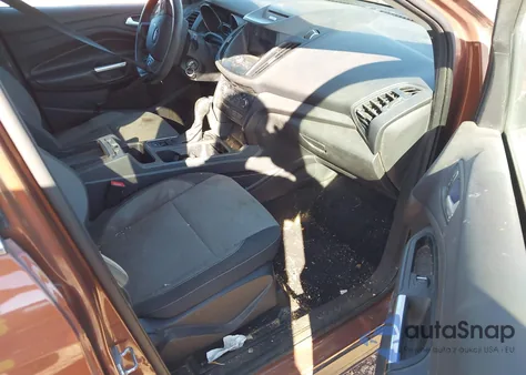 2017 Ford Escape Se из США, поврежденный, VIN 1FMCU9G96HUB56554